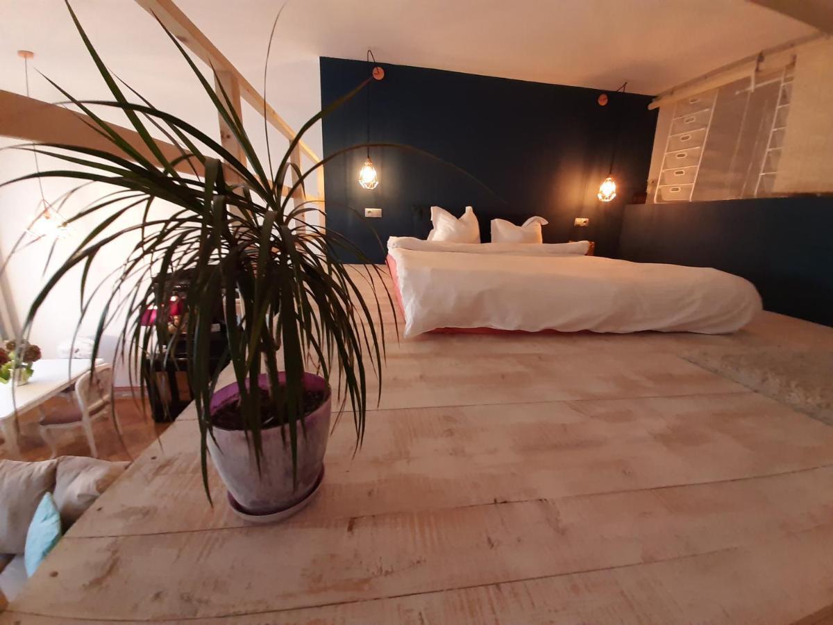 Central Loft Apartment Μπρασόβ Εξωτερικό φωτογραφία
